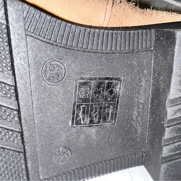 Andre Assous Tala Ankle Boot Side Zip Brown Suede Sz.39 EU / 9 - Picture 4 of 10